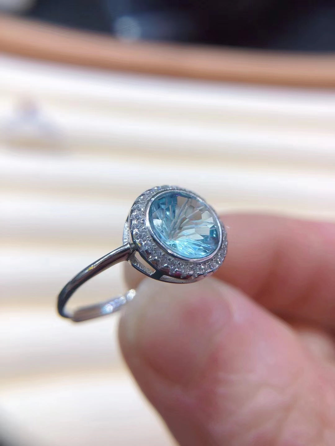 S925 Natural Blue Topaz Smokey Cut Ladies