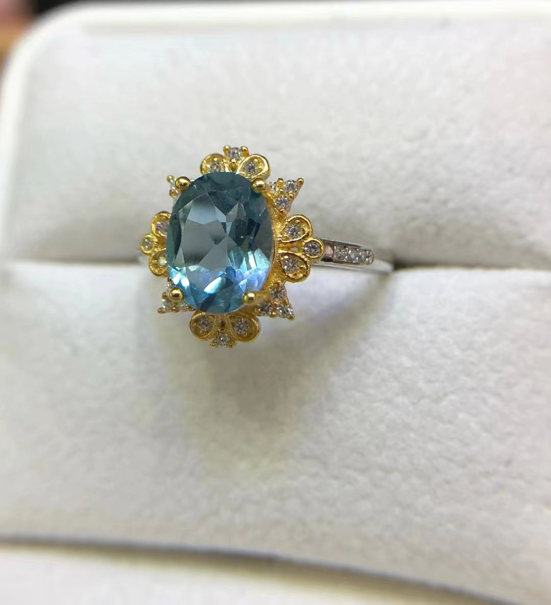 S925 Natural Blue Topaz Ladies Silver Ring