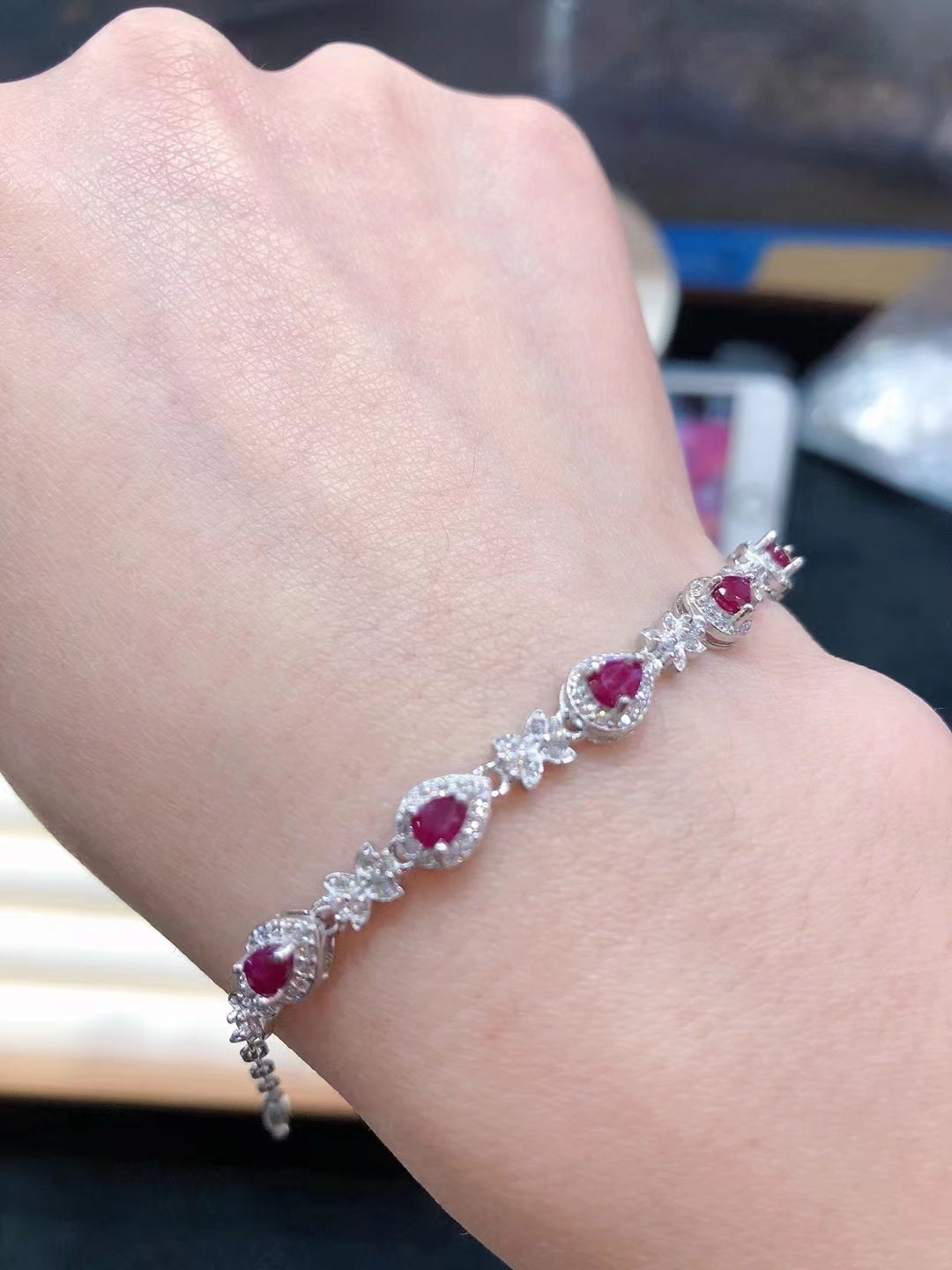 S925 Natural Ruby Water Drops Bracelet