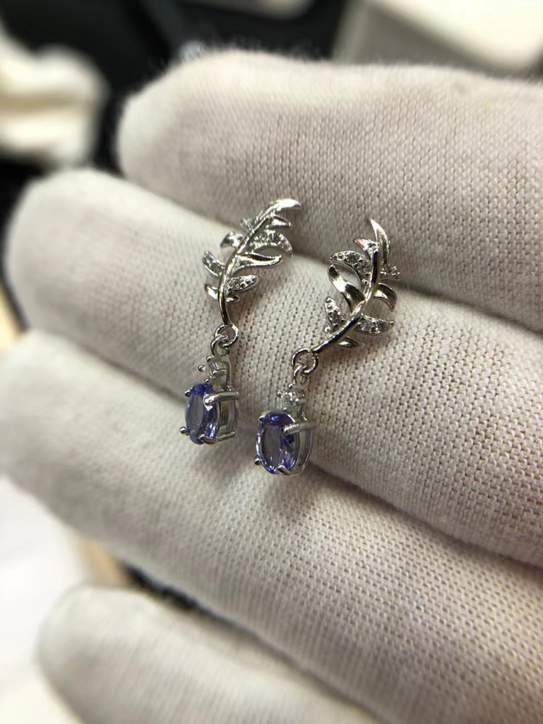 S925 Natural Tanzanite Feather Women's Earrings