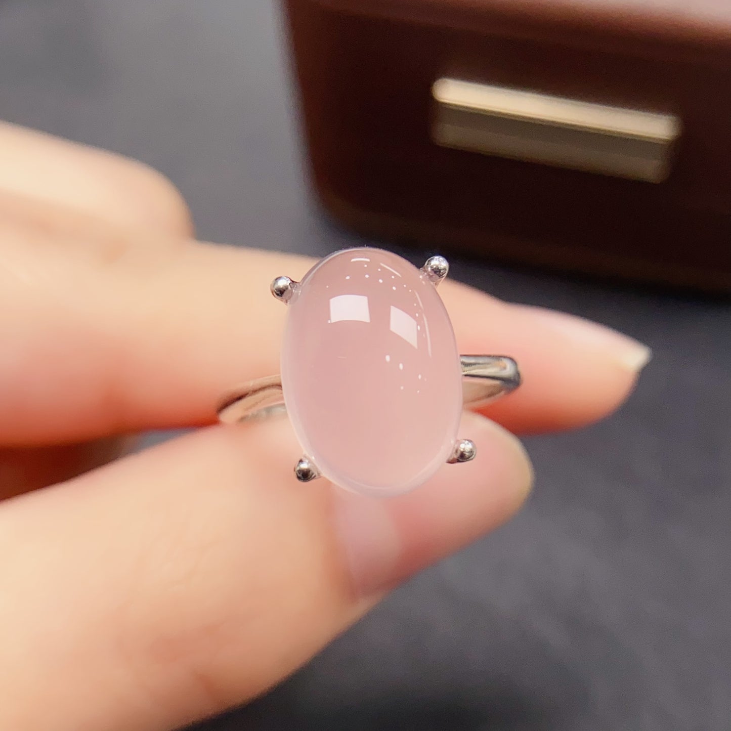 Natural Pink Crystal Ring | Madagascar Rose Quartz 10x14mm | Large Oval | 925 Silver | Fine Craftsmanship | Adjustable Open | Love Stone | Valentine‘s Gift | Fairy Style