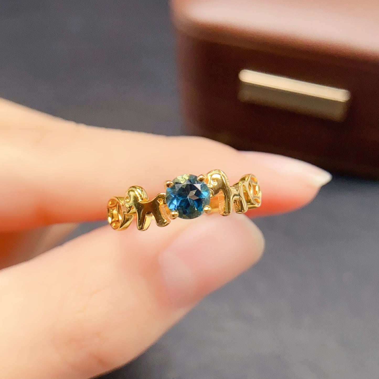 Natural Topaz Ring Adjustable Size 5x5mm Fire Flash VVS Clarity 925 Silver Fine Jewelry For Women