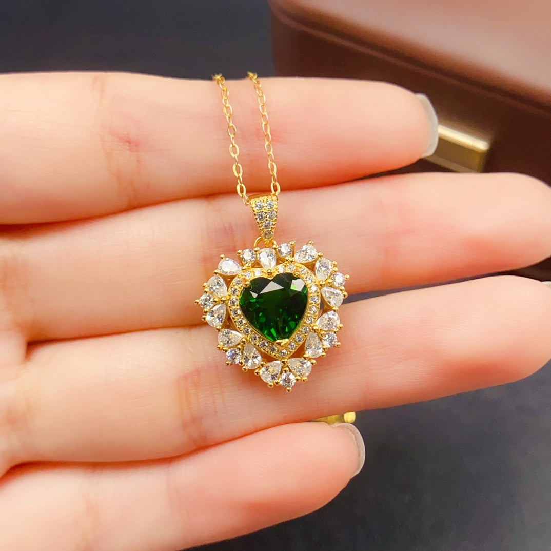 925 Silver Diopside Pendant Necklace | Natural Gem | Heart Design | 8x8mm Vibrant Green | High Quality | Valentine‘s Gift | Fine Jewelry for Women