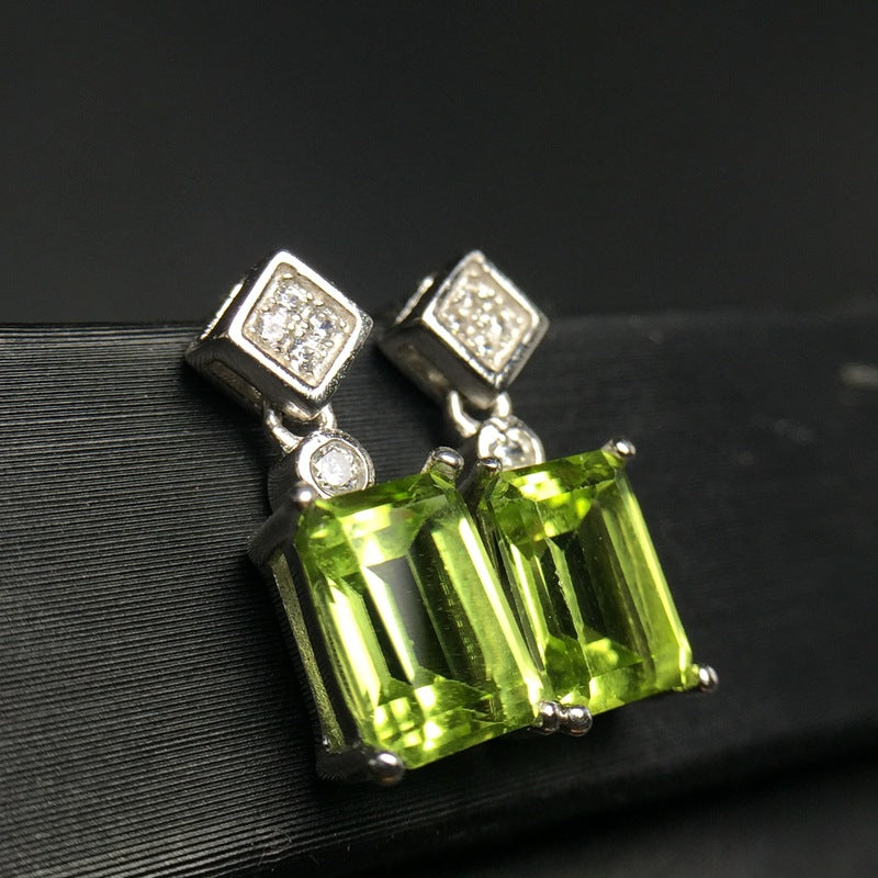 925 Silver Peridot Stud Earrings Pretty Princess Square