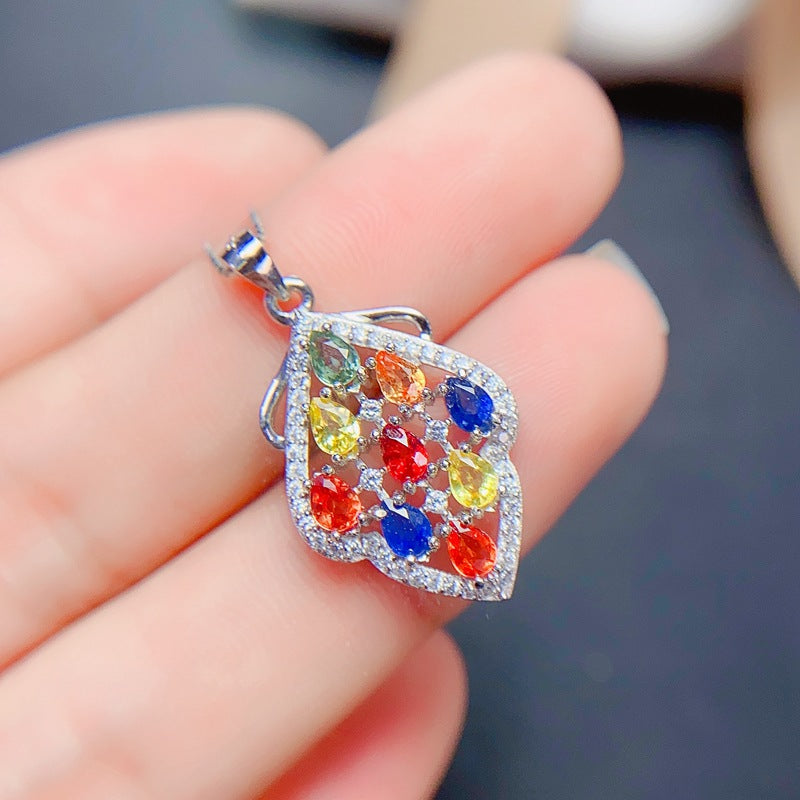 Light Luxury New Natural Color Sapphire Pendant