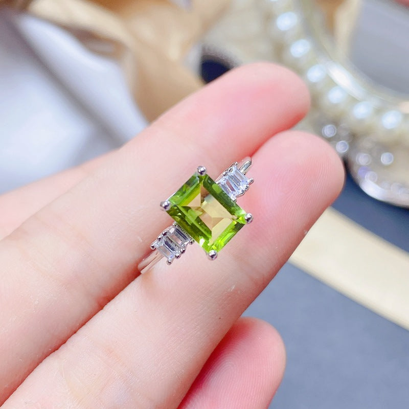 S925 Simplicity Peridot Women's Ring