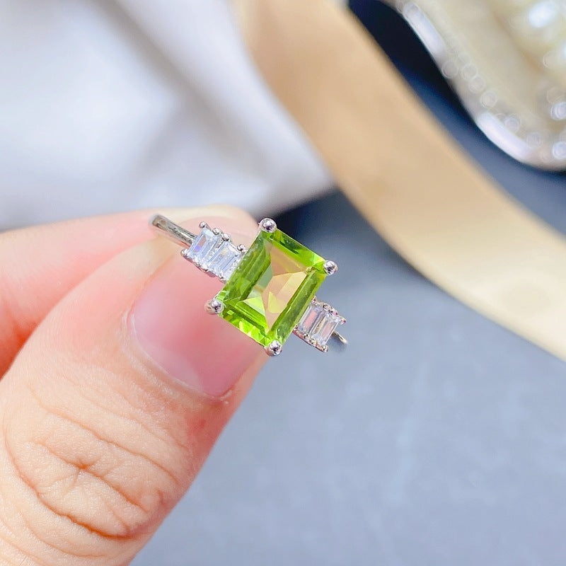 S925 Simplicity Peridot Women's Ring