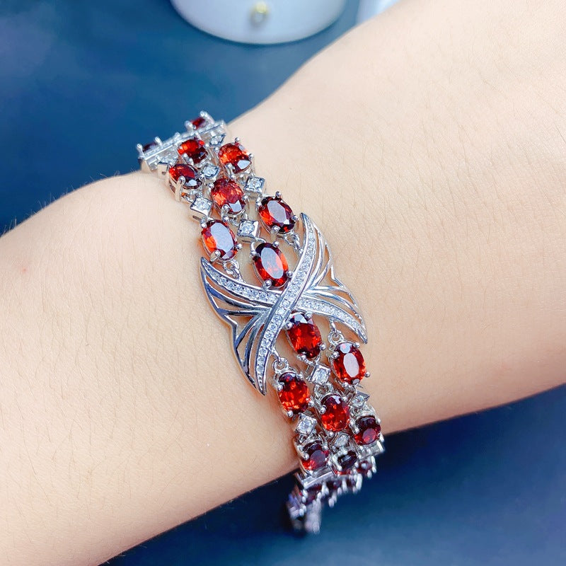 S925 High-end Luxury 4*6mm Garnet Bracelet for Girls