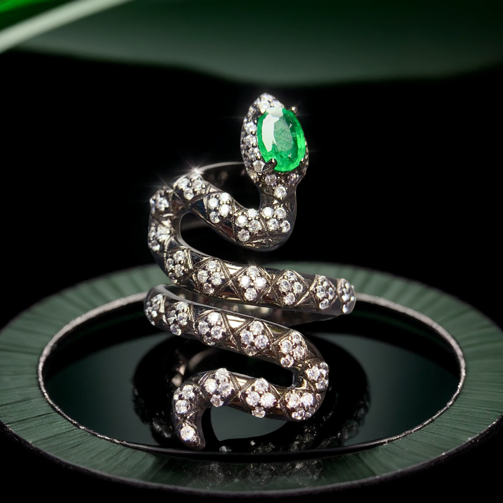 Natural Emerald Adjustable Ring, Serpent Design with Stunning Color, Exquisite 925 Silver Setting, Center Stone 4×6mm – Effortless Elegance Wraps Your Finger (Adjustable Open Band)