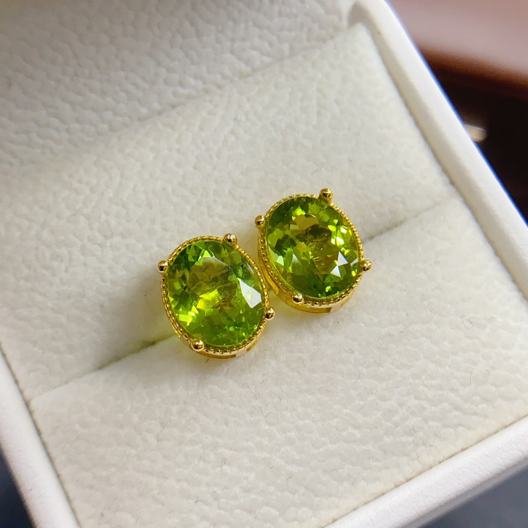 Natural Peridot Earrings 925 Sterling Silver Studs, 8x10mm August Birthstone Green Gemstone Crystal Jewelry For Women, Dainty Sparkly Gift For Her