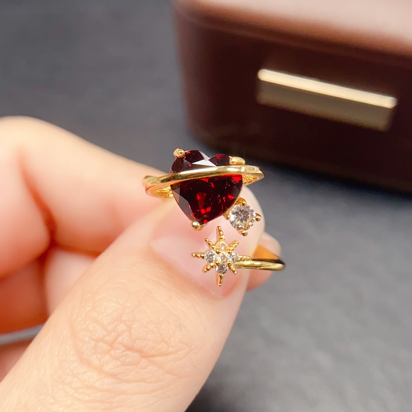 Natural Garnet Adjustable Ring Heart Star Design 8*8mm 925 Sterling Silver Delicate Fashion Jewelry for Women Elegant Birthday Gift Idea