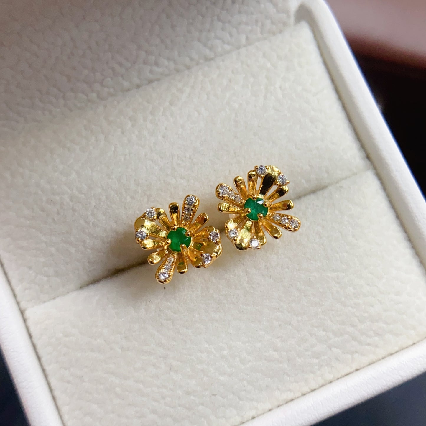 Natural Emerald Earrings Sunflower Design | High Quality Vibrant Color 3x3mm Gemstone | 925 Silver Stud Earrings Dainty Jewelry | Trendy Gift For Women