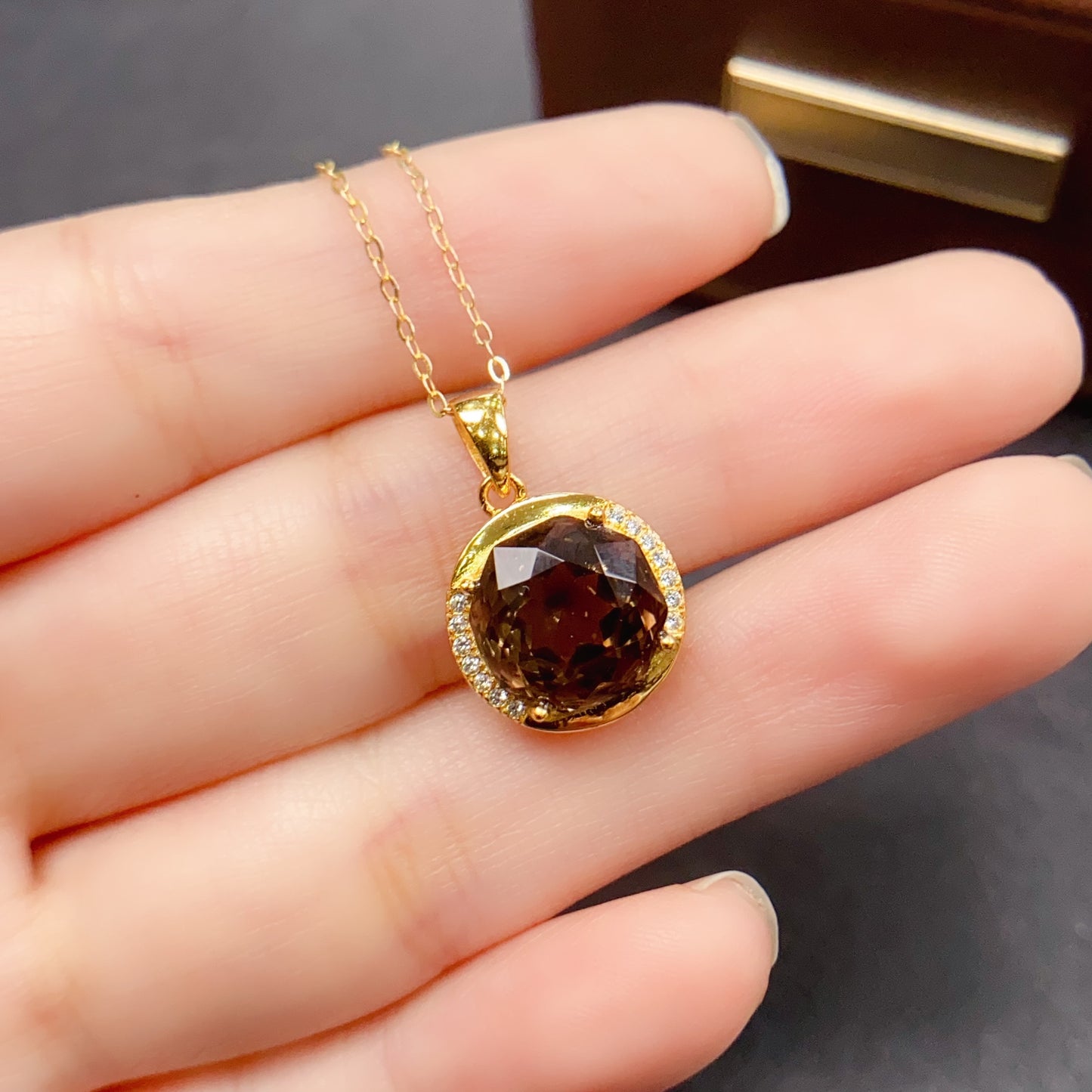 Natural Smoky Quartz Pendant Necklace | High Quality Vibrant Brown 10x10mm Gemstone | 925 Silver Dainty Jewelry | Trendy Crystal锁骨链 Gift For Women