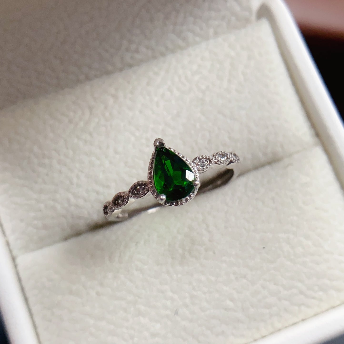 Natural Diopside Adjustable Ring, Teardrop Design, Vibrant Color & Brilliant Fire, 925 Silver Setting, 5x7mm Gem