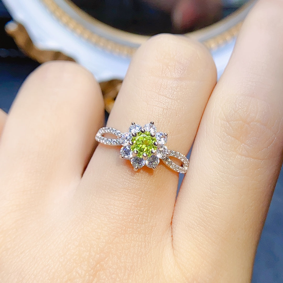 Natural Peridot Adjustable Ring 4*4mm Princess Cut Full Clean Stone Intense Fire S925 Silver Gold Plated Fresh Yellow-Green Simple European-American Style Light Luxury Minimalist Ins Style Gift 💍