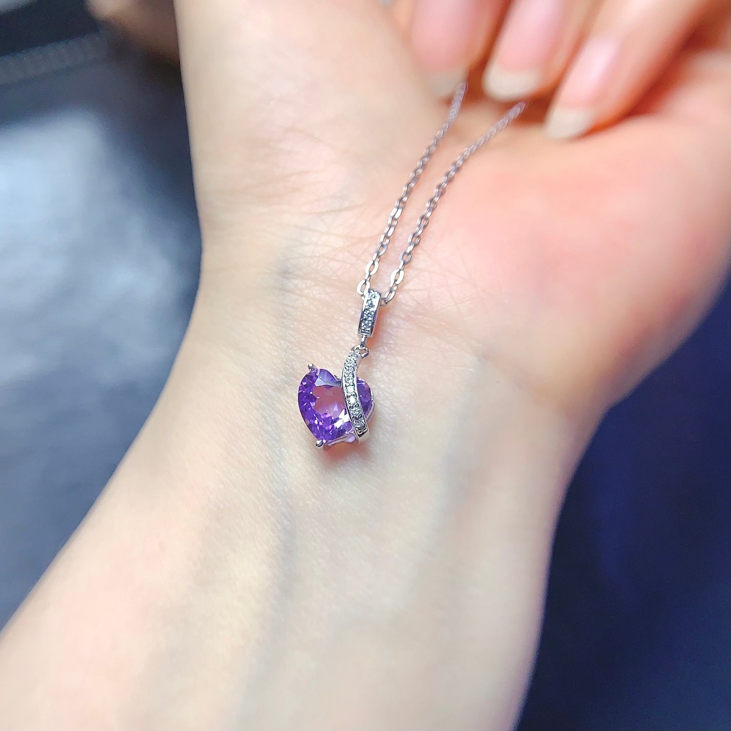 Natural Amethyst Heart Pendant 8*8mm Heart Shape S925 Silver Setting Mysterious Purple High Clarity Full Fire Romantic Heart Simple Light Luxury Versatile Choker Necklace Ins Style Gift