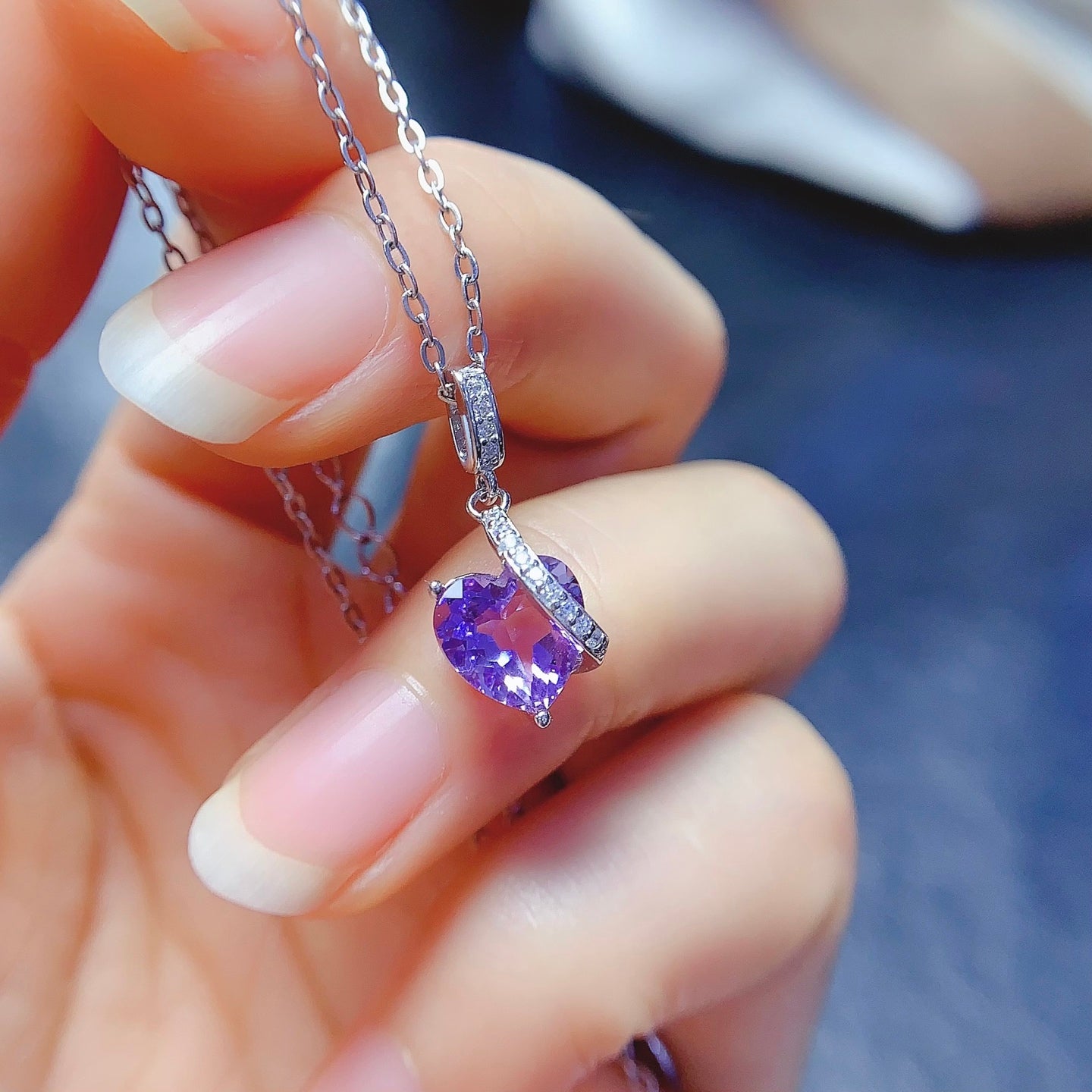 Natural Amethyst Heart Pendant 8*8mm Heart Shape S925 Silver Setting Mysterious Purple High Clarity Full Fire Romantic Heart Simple Light Luxury Versatile Choker Necklace Ins Style Gift