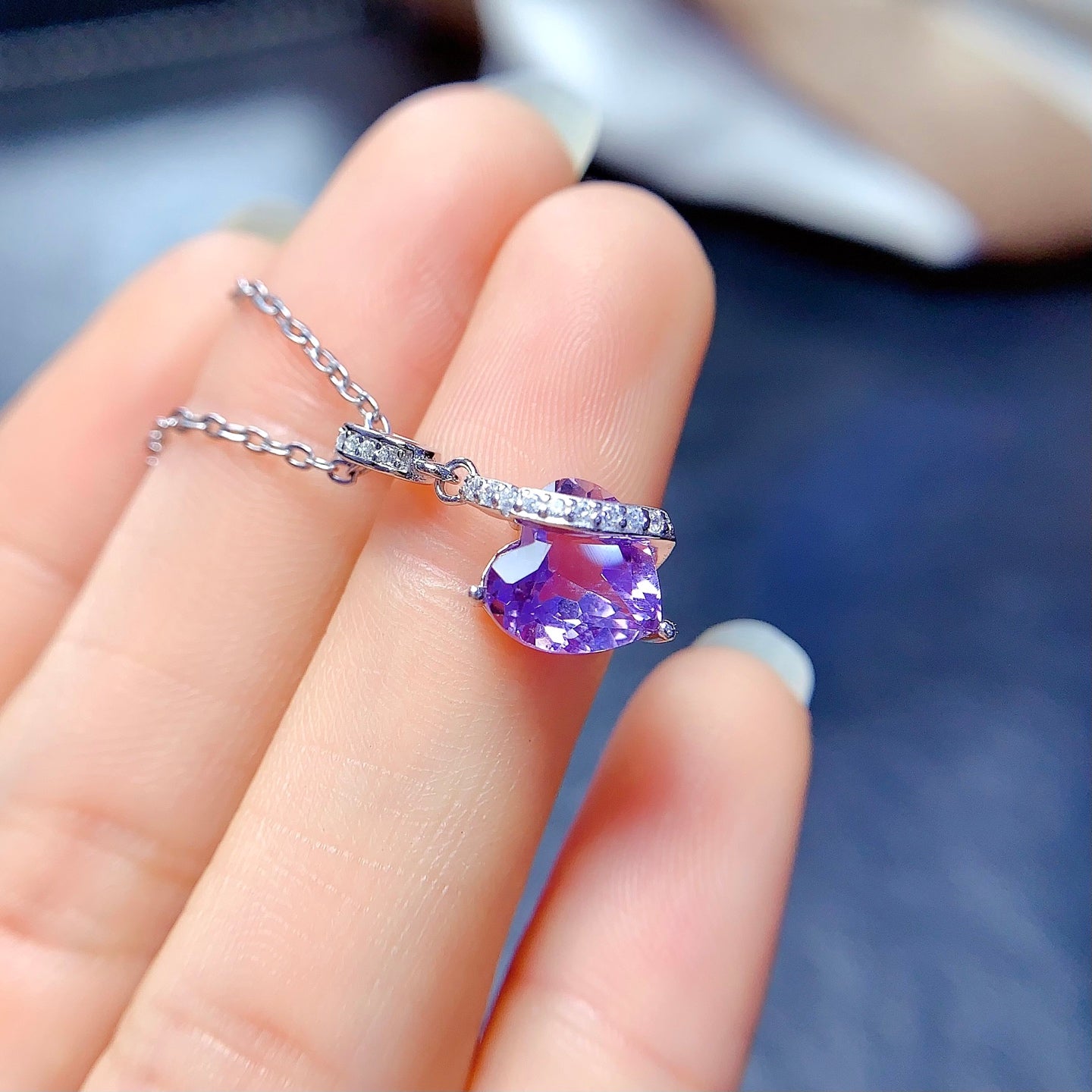 Natural Amethyst Heart Pendant 8*8mm Heart Shape S925 Silver Setting Mysterious Purple High Clarity Full Fire Romantic Heart Simple Light Luxury Versatile Choker Necklace Ins Style Gift