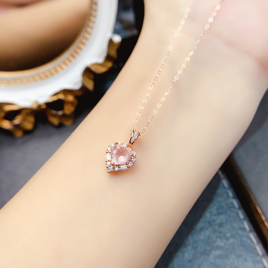 Natural Rose Quartz Heart Pendant 6*6mm S925 Silver Setting Simple Fashion Gentle Pink Full Clean Full Fire Light Luxury Versatile Choker Necklace Ins Style Gift
