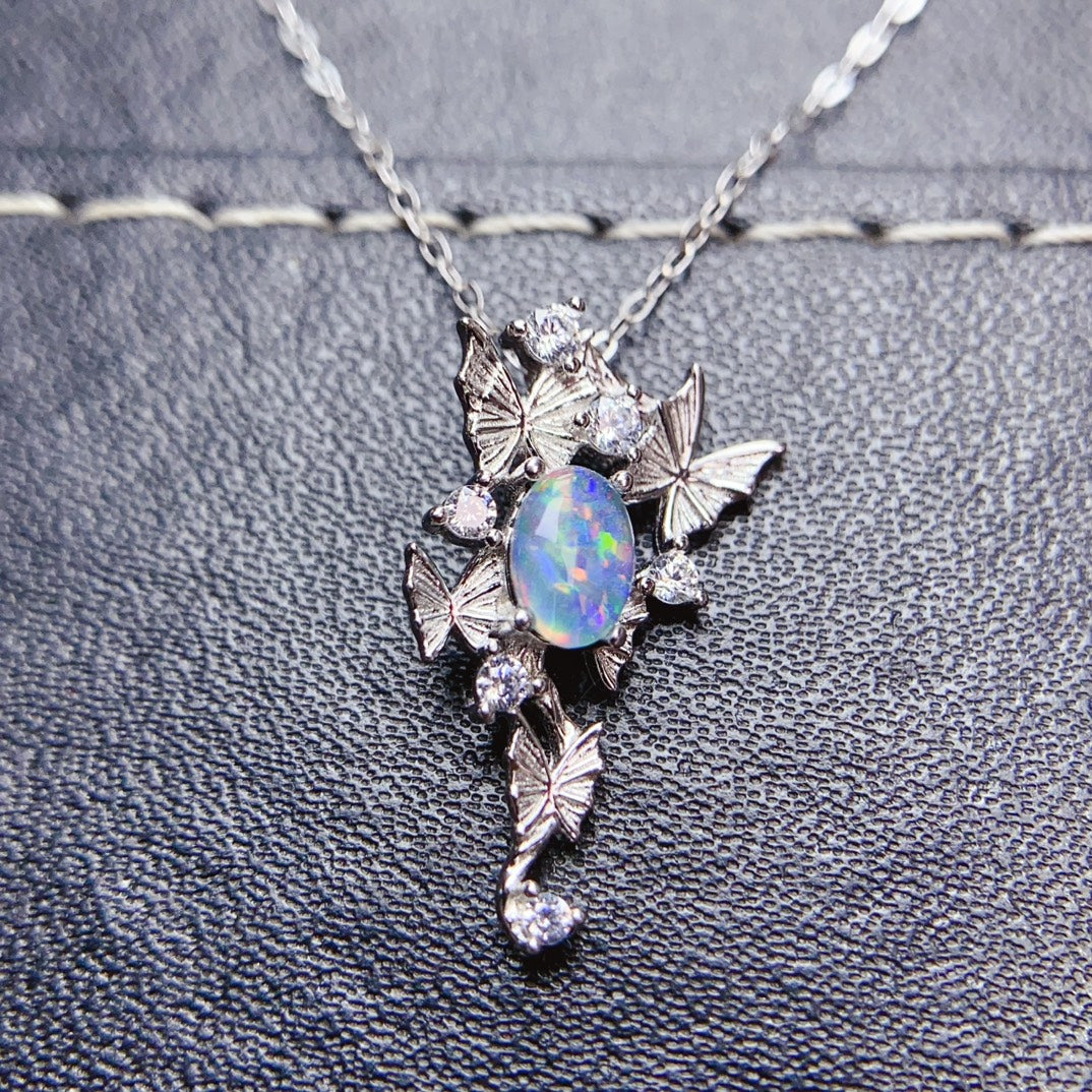 Natural Opal Butterfly Pendant 4*6mm Play-of-Color S925 Silver Setting Elegant Design Simple Light Luxury Versatile Choker Necklace Ins Style Gift
