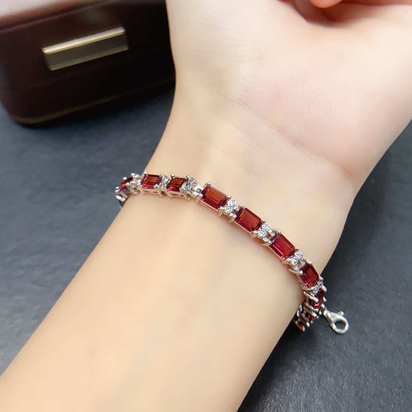 Natural Garnet Tennis Bracelet 4*6mm Wine-Red Full Clean Full Fire S925 Silver Setting Simple Fashion Versatile Light Luxury Ins Style Gift