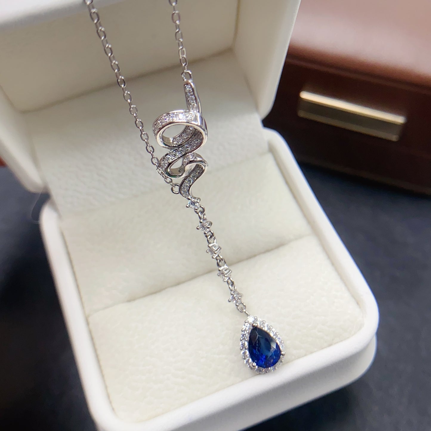 Natural Sapphire Teardrop Pendant 5*7mm High Clarity Full Fire Rich Royal Blue S925 Silver Setting Simple Light Luxury Versatile Choker Necklace Ins Style Gift