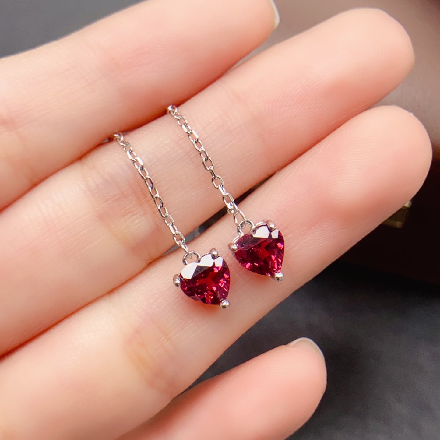 Natural Magnesite Garnet Earrings Ear Drop 6*6mm High Clarity Full Fire Bright Green S925 Silver Setting 2-in-1 Light Luxury Design Versatile Ins Style Gift
