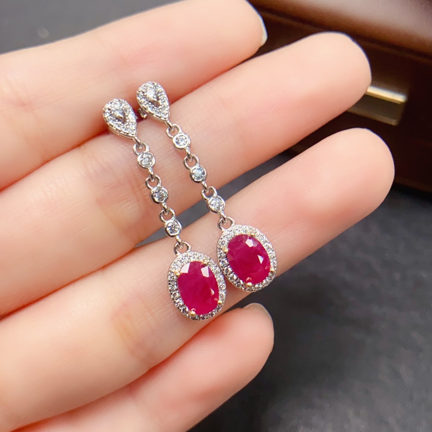 Natural Ruby Earrings Ear Hooks 5*7mm High Clarity Pigeon Blood Red Full Fire S925 Silver Setting Fashion 2-in-1 Light Luxury Versatile Ins Style Gift