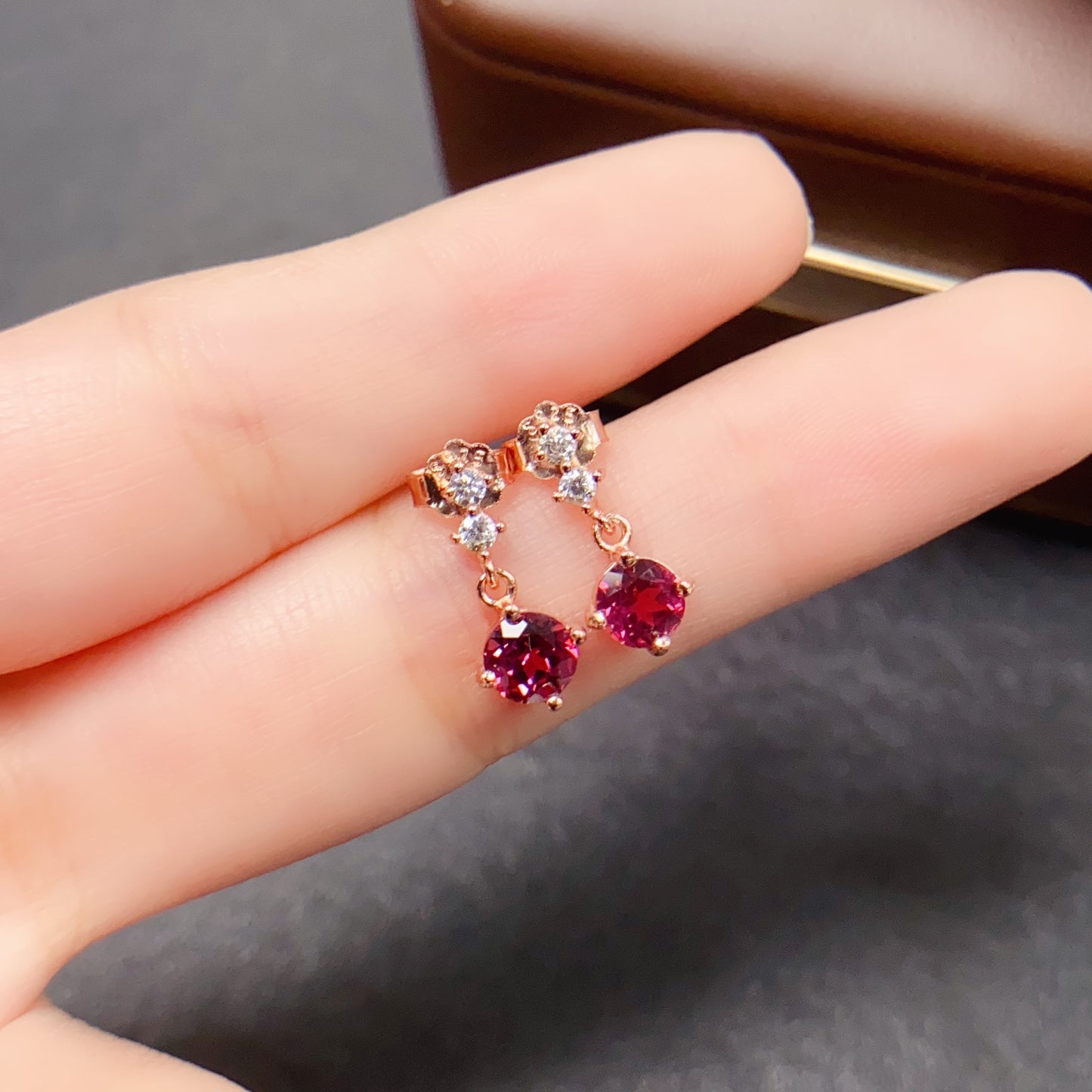 Natural Magnesite Garnet Earrings Ear Drops 5*5mm 2-in-1 High Clarity Full Fire Bright Green S925 Silver Setting Simple Light Luxury Versatile Ins Style Gift