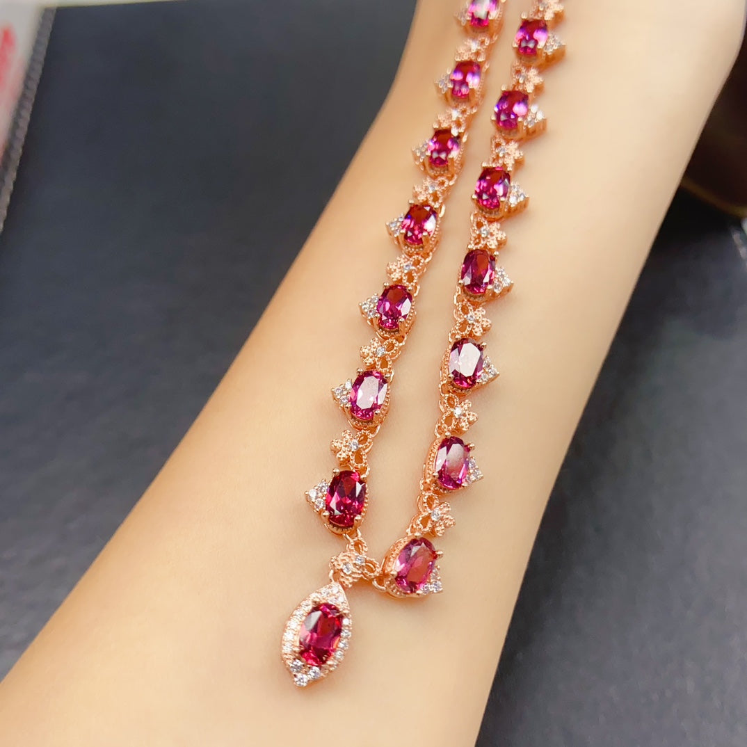 Natural Magnesium Aluminum Garnet Necklace 4x6mm Rose Gold Setting 925 Silver Simple Fashion Pendant For Women