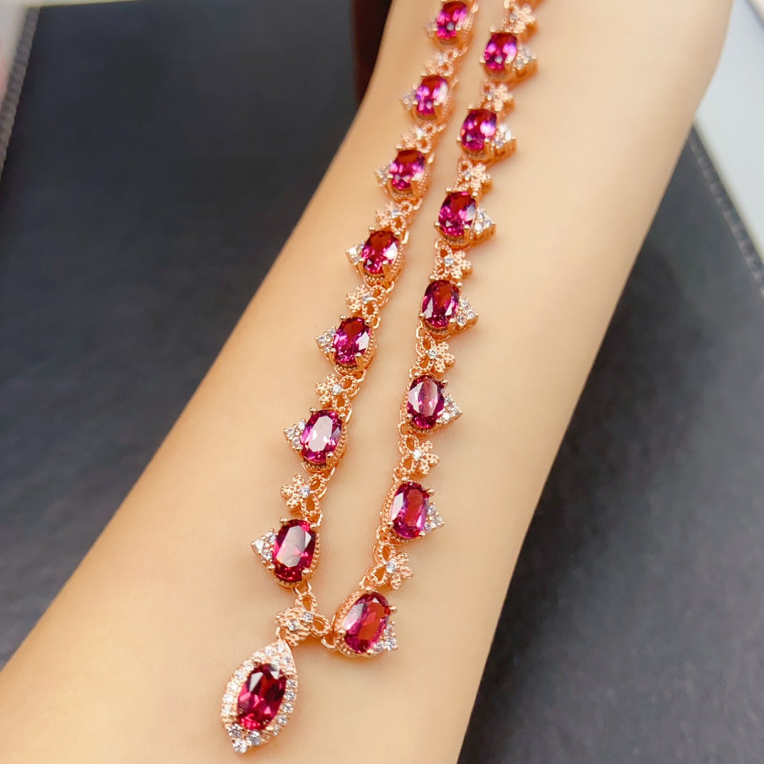 Natural Magnesium Aluminum Garnet Necklace 4x6mm Rose Gold Setting 925 Silver Simple Fashion Pendant For Women