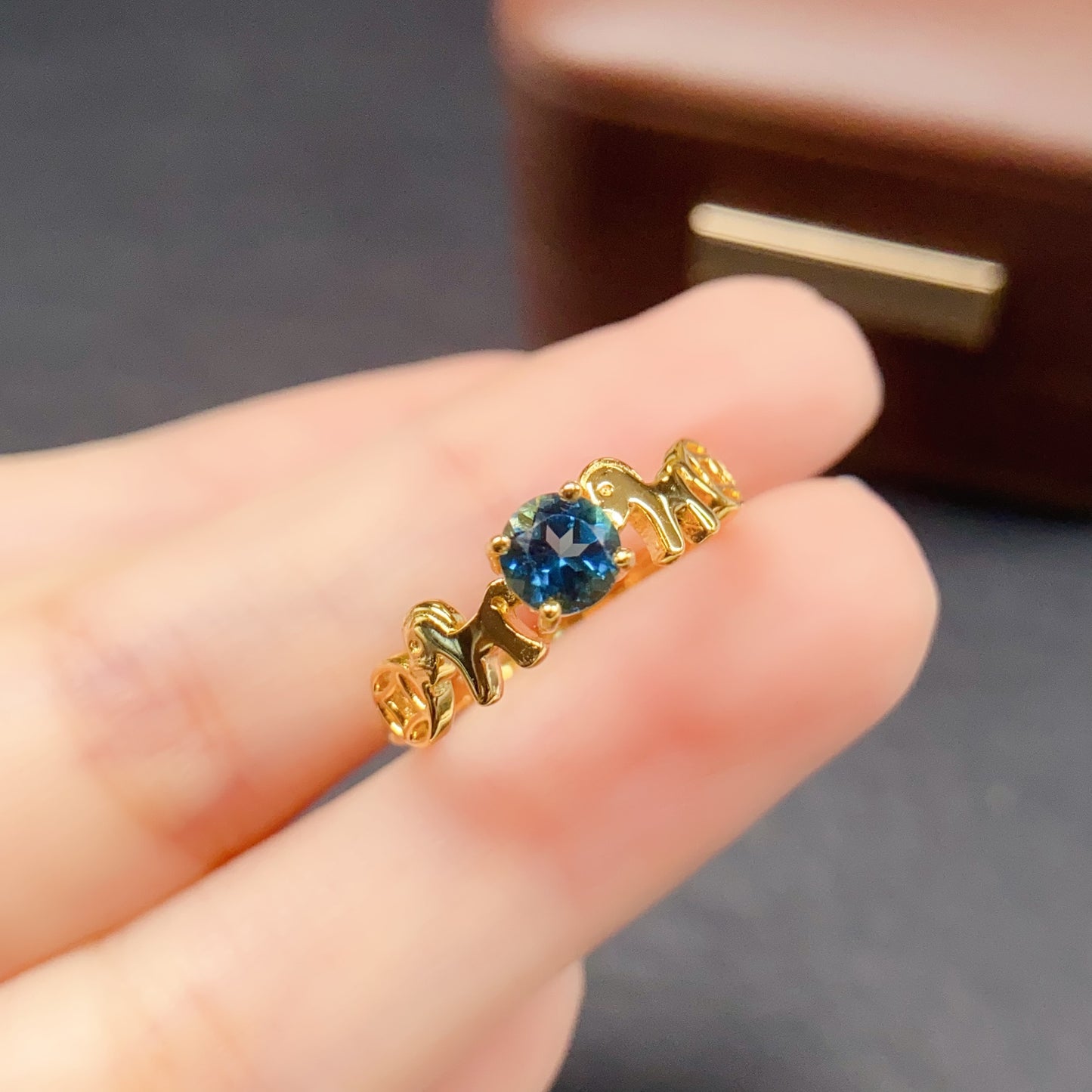 Natural Topaz Ring Adjustable Size 5x5mm Fire Flash VVS Clarity 925 Silver Fine Jewelry For Women