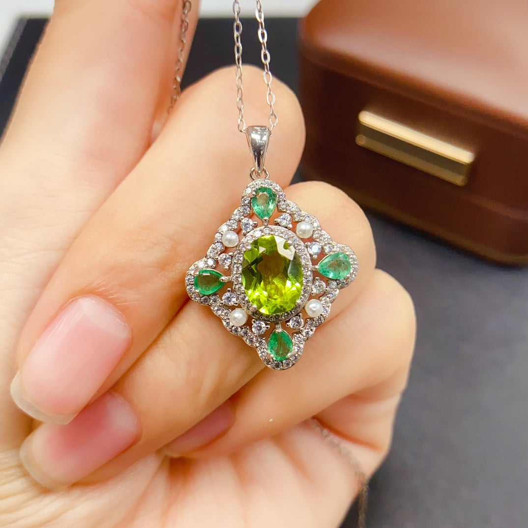 Vintage 925 Silver Peridot Pendant Necklace | Natural 7x9mm Gem | High Quality Olive Green | August Birthstone | Fine Jewelry Gift for Women