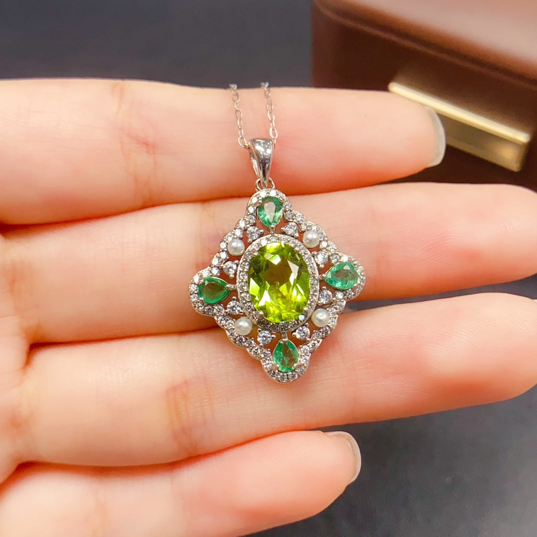Vintage 925 Silver Peridot Pendant Necklace | Natural 7x9mm Gem | High Quality Olive Green | August Birthstone | Fine Jewelry Gift for Women
