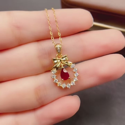 Natural Ruby Pendant 4*6mm Bowknot Cute Style Gold Setting European-American Look S925 Silver Setting Rich Pigeon Blood High Clarity Full Fire Light Luxury Minimalist Choker Necklace Gift